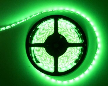 5m LED slinga, 14.4W/m, grön, IP65, 60xLED/m, tänd